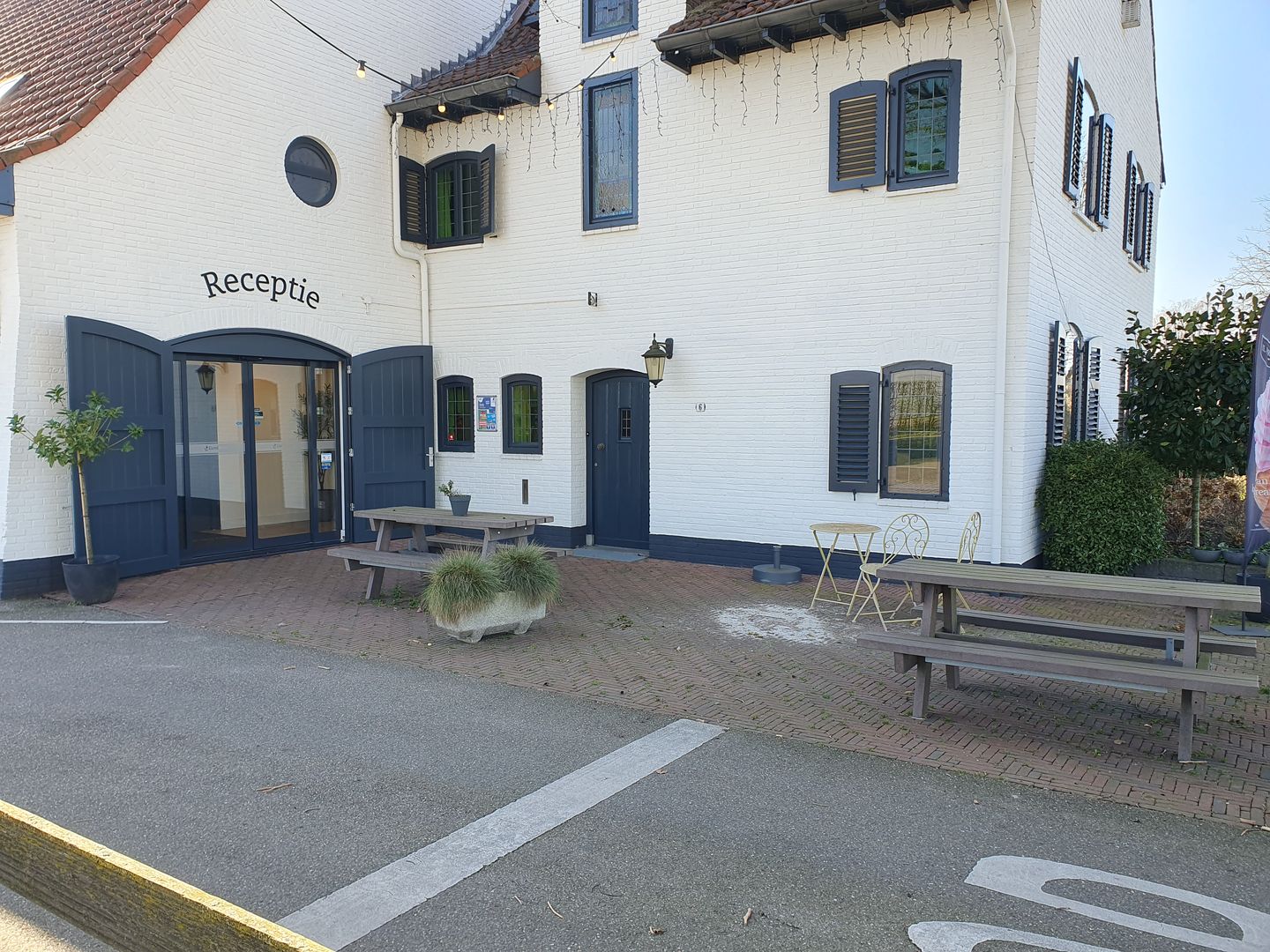 Foto 5 van Rijksweg 6-42