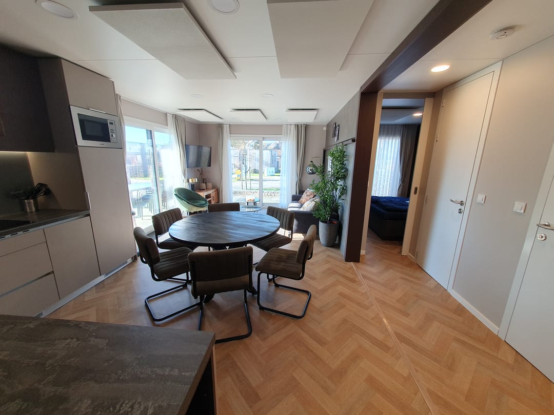 Foto 11 van Rijksweg 6-42