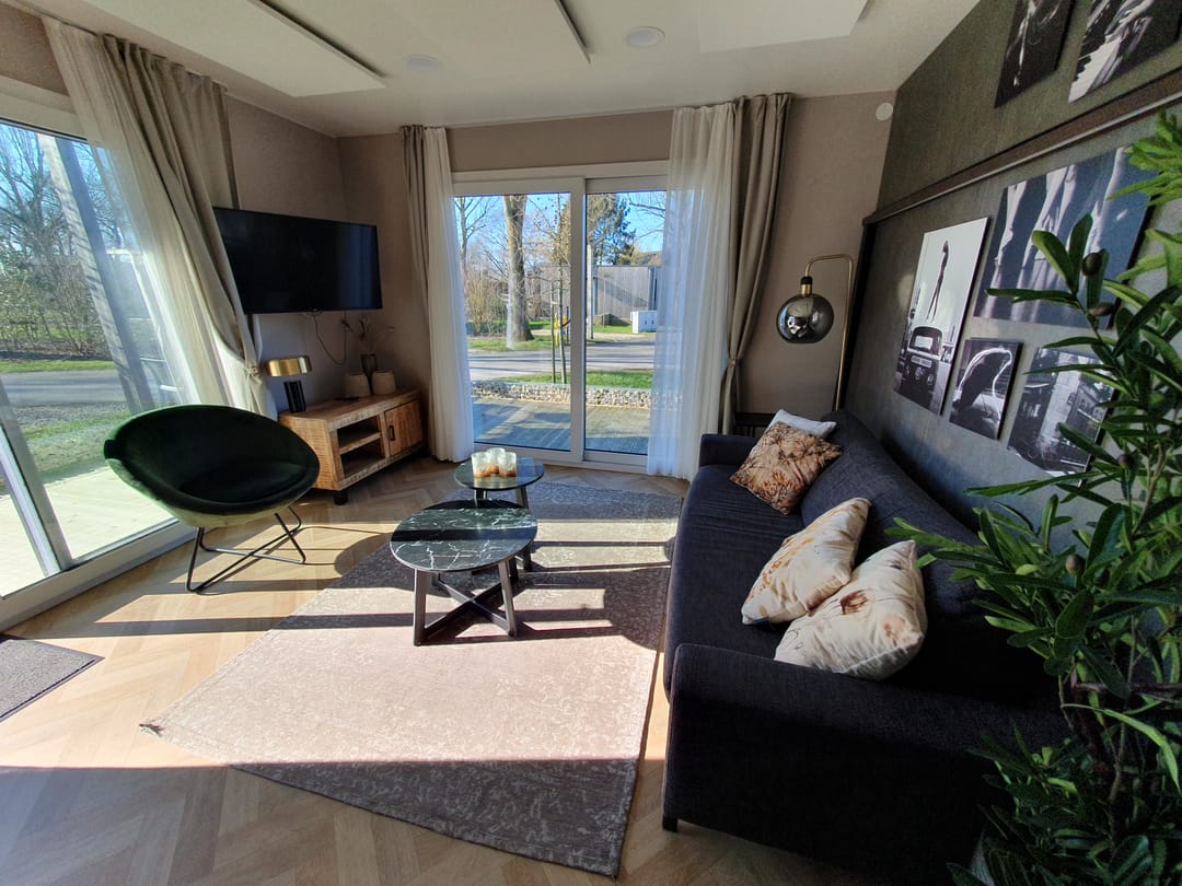 Foto 13 van Rijksweg 6-42