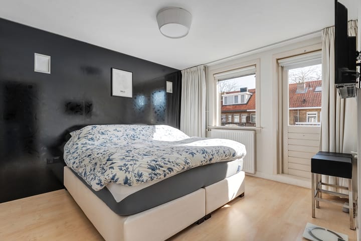 Foto 9 van Van Lennepstraat 12