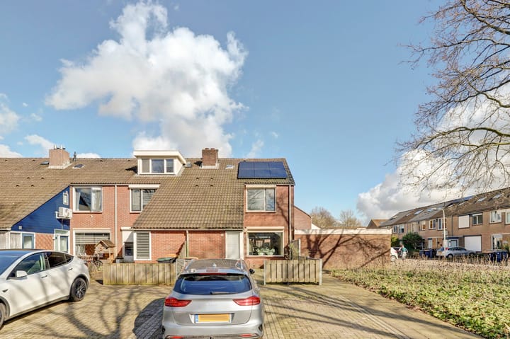 Foto 32 van Hermaat 11