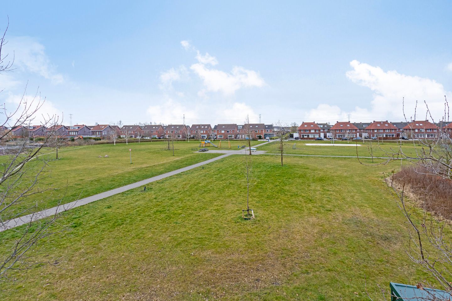 Photo 20 of Frouwesân 122