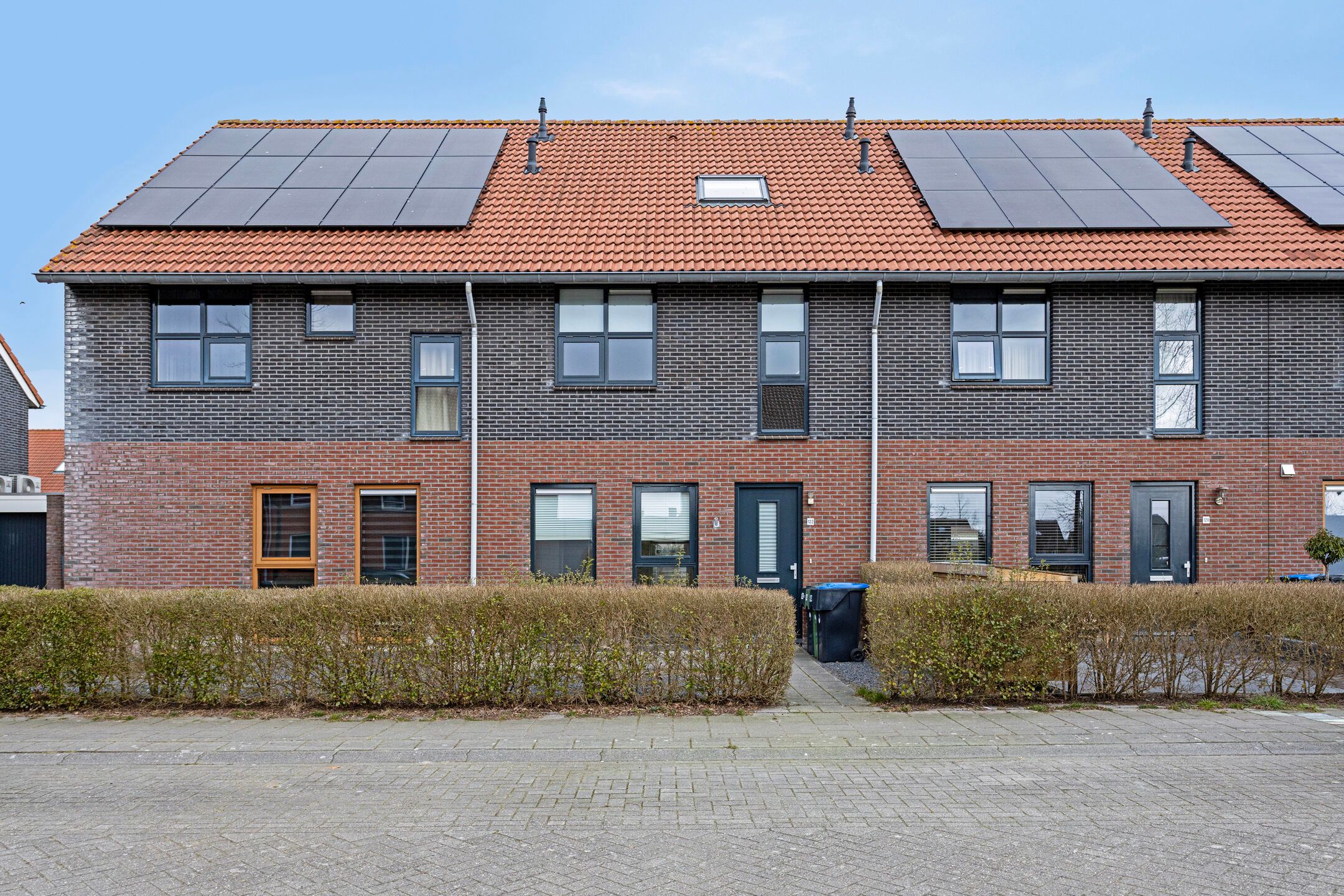 Photo 27 of Frouwesân 122