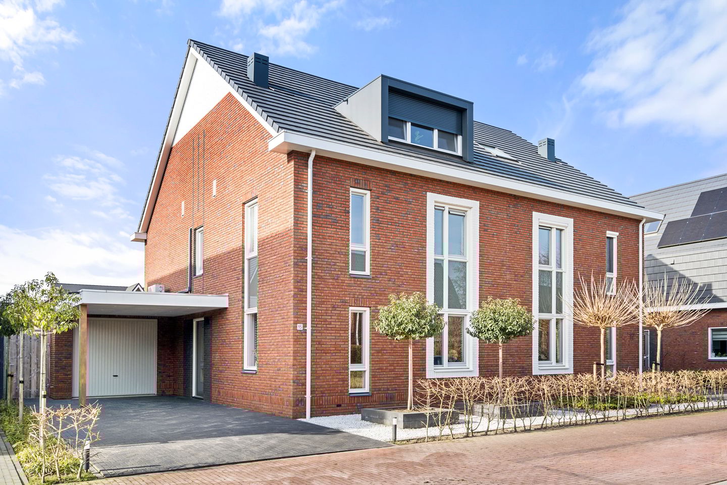 Foto 1 van Springendal 15