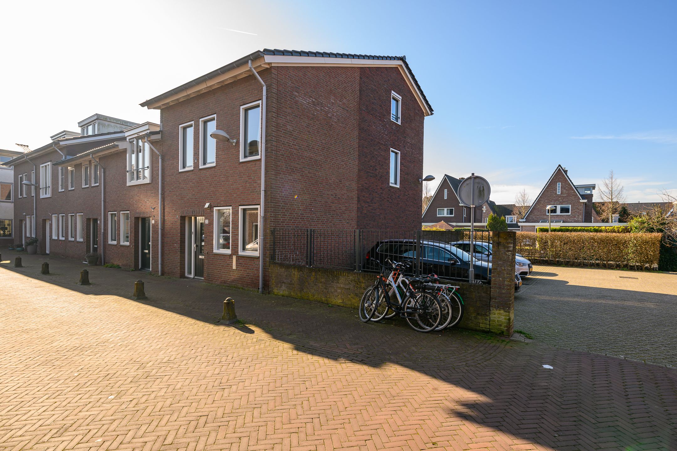 Foto 24 van Neogotiekhof 20