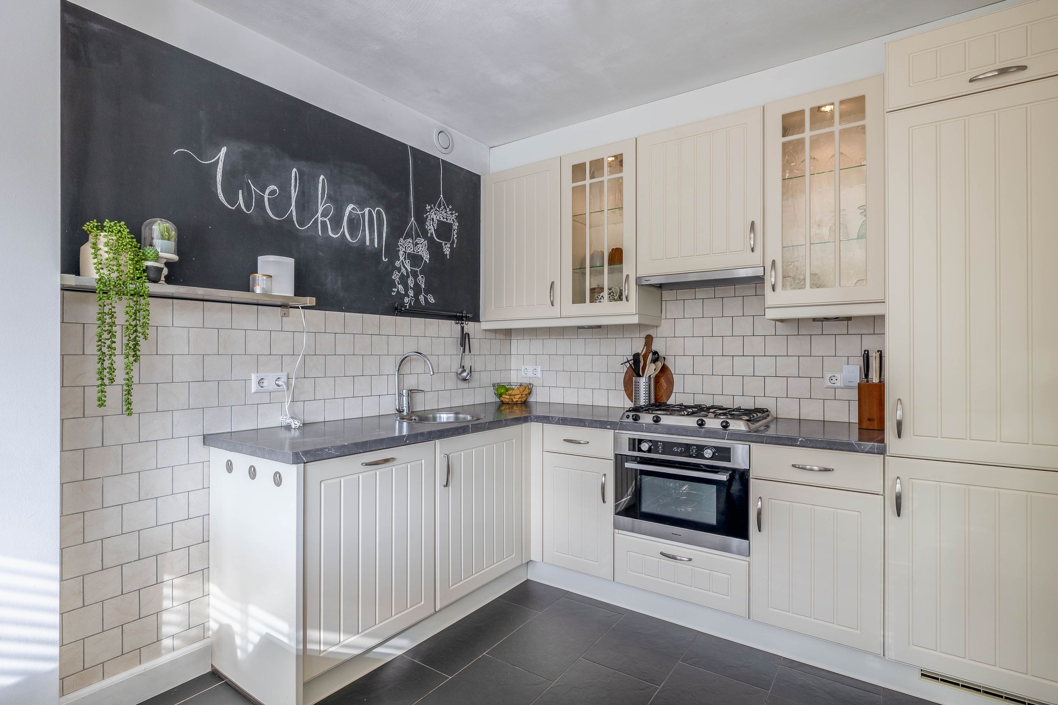 Foto 3 van De Montignylaan 9