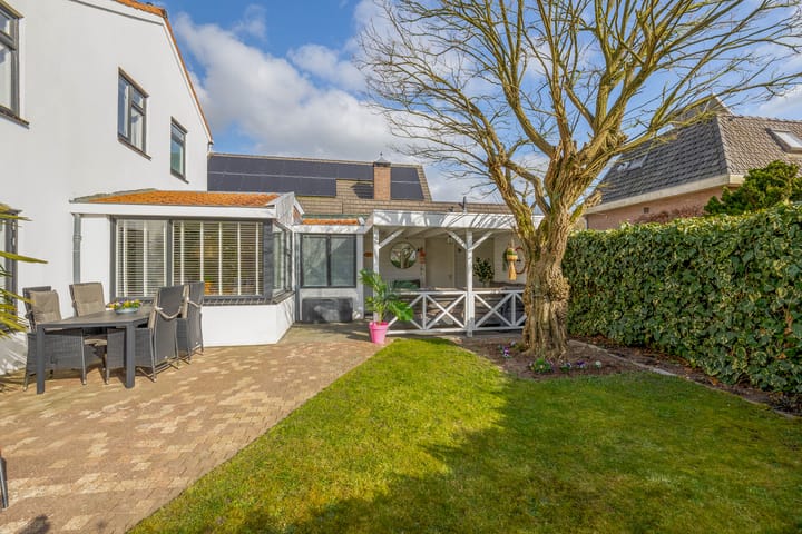 Foto 4 van De Montignylaan 9