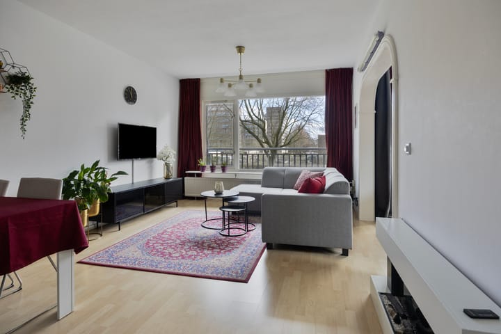 Foto 2 van Straussplein 17