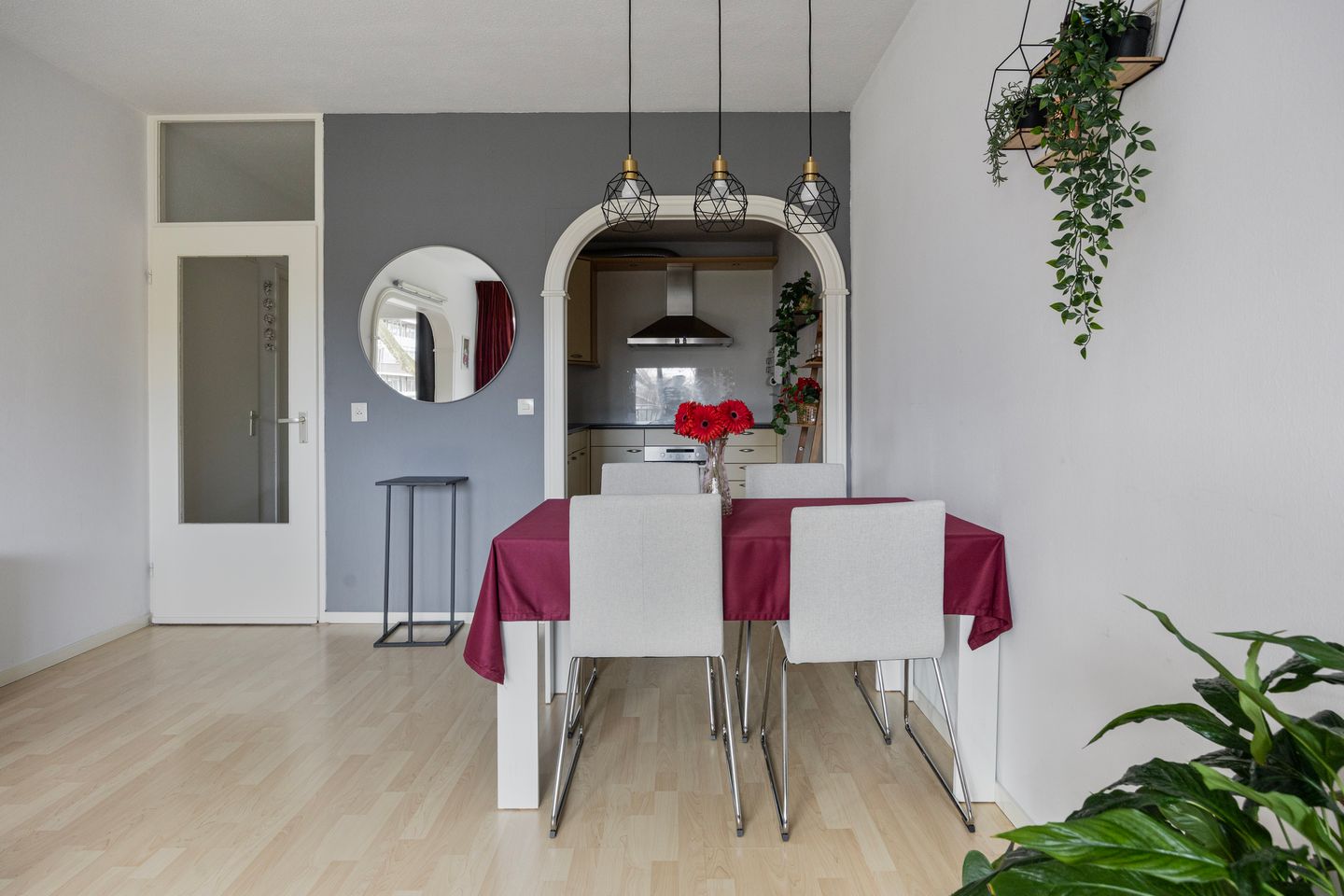 Foto 10 van Straussplein 17