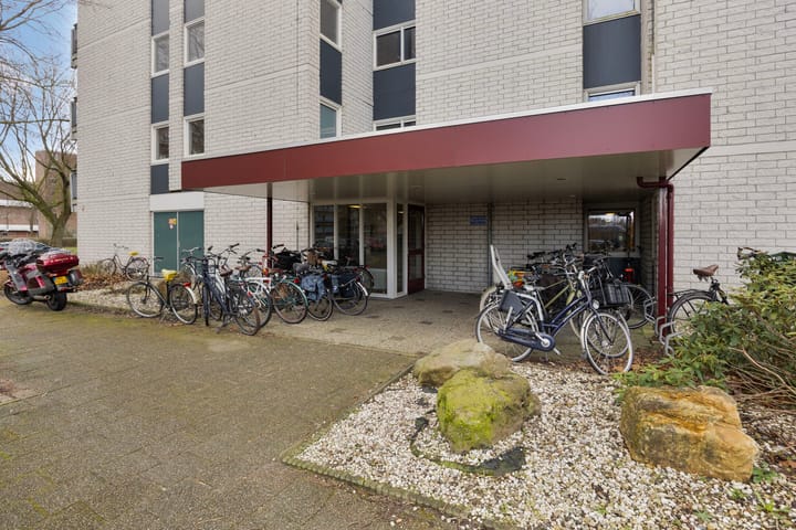 Foto 32 van Straussplein 17