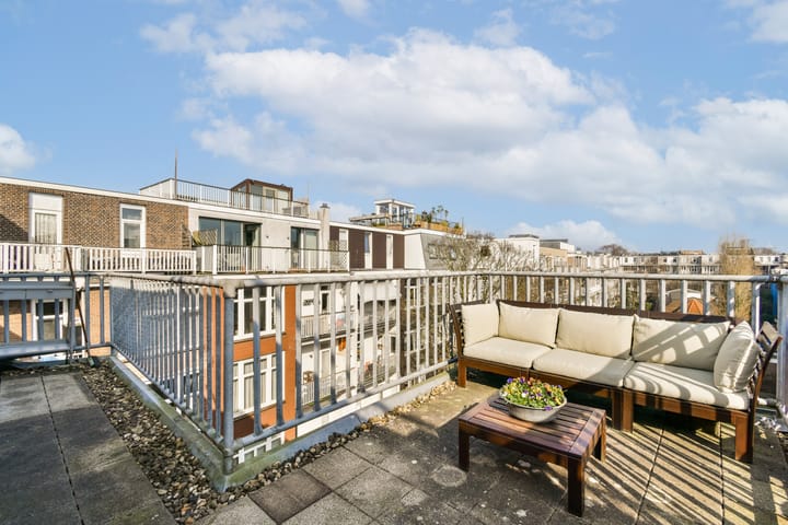 Photo 3 of Lodewijk Tripstraat 24-3