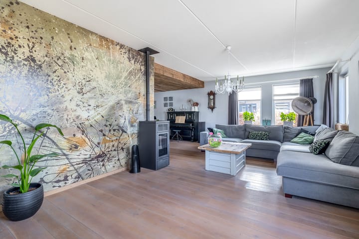 Foto 9 van Bosruiter 112