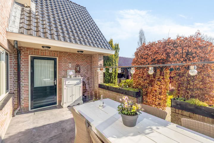 Foto 35 van Bosruiter 112