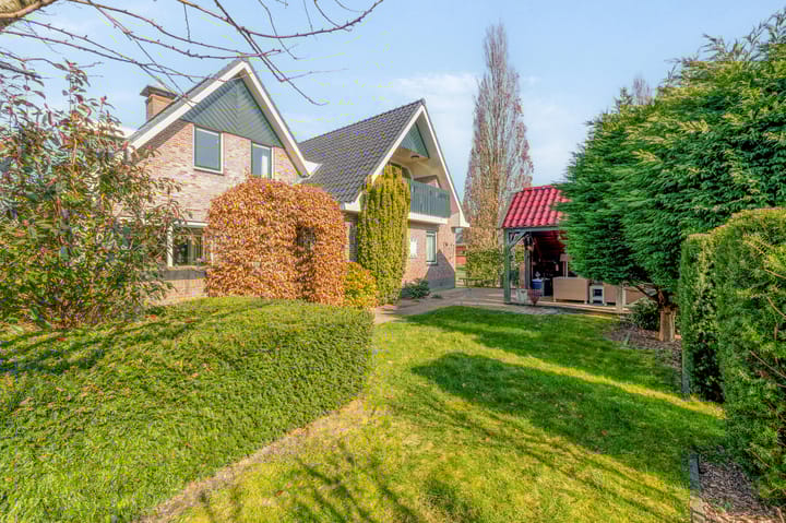 Foto 36 van Bosruiter 112