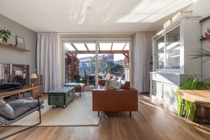 Photo 3 of Crijnssenstraat 29