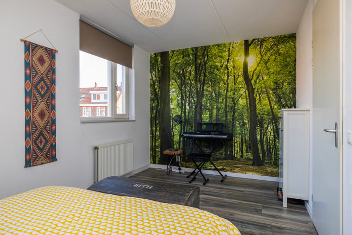 Photo 17 of Crijnssenstraat 29