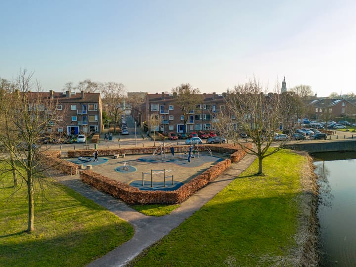 Photo 28 of Crijnssenstraat 29