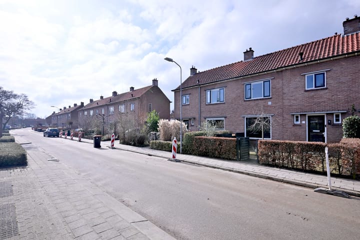 Foto 2 van Thorbeckestraat 43