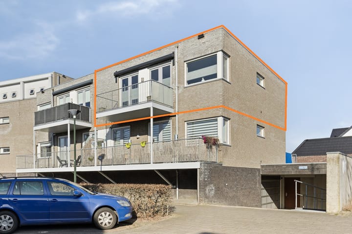 Foto 1 van Hertog Jan II Laan 2-08