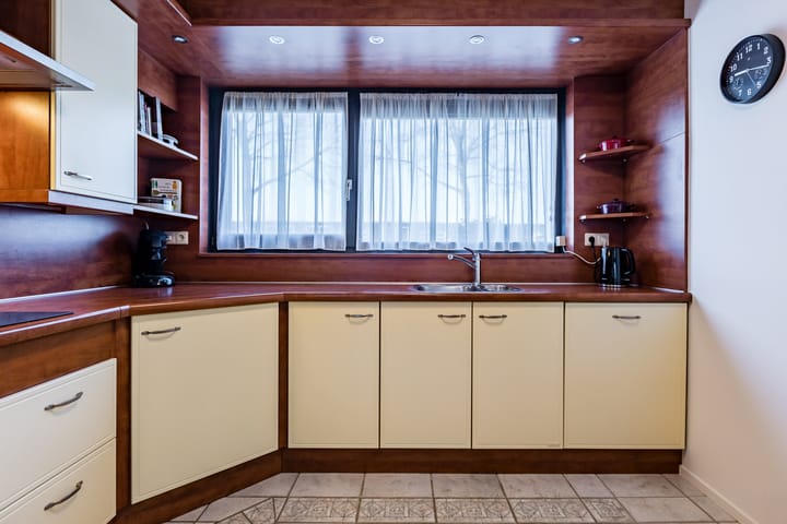 Foto 12 van Waterviolier 146