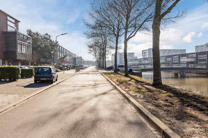 Foto 35 van Waterviolier 146