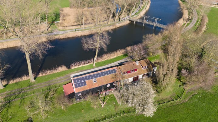 Photo 3 of St. Donaes 1