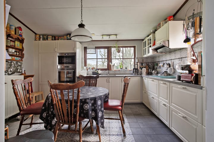 Photo 13 of St. Donaes 1