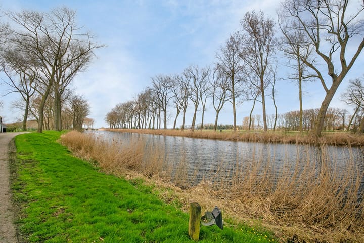 Photo 22 of St. Donaes 1