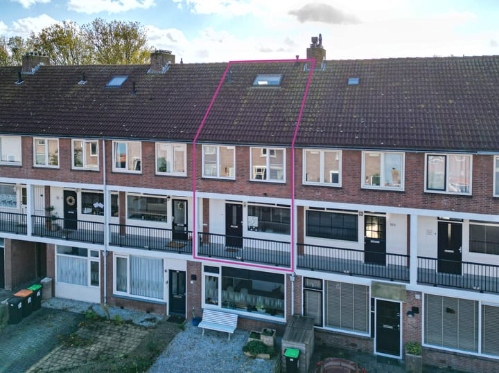 Foto 1 van Marinus Poststraat 101