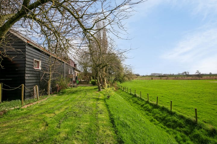 Photo 25 of St. Donaes 1