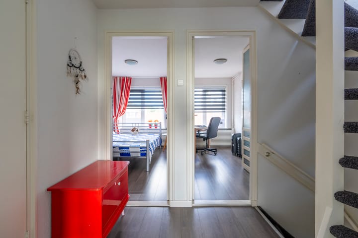 Foto 15 van Marinus Poststraat 101