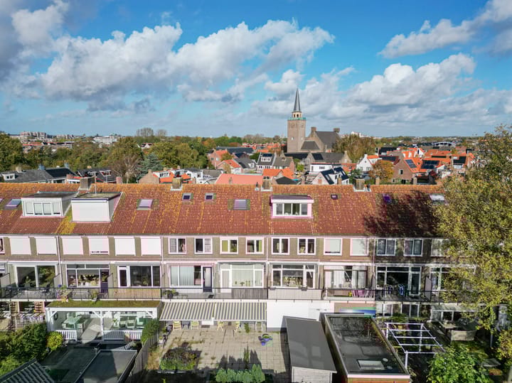 Foto 22 van Marinus Poststraat 101