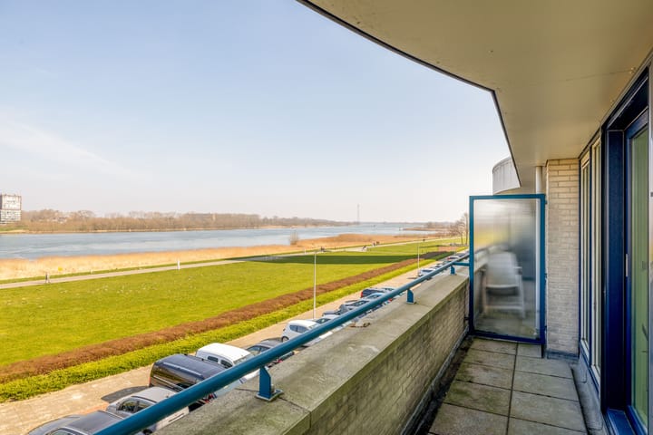 Foto 51 van Maasboulevard 52