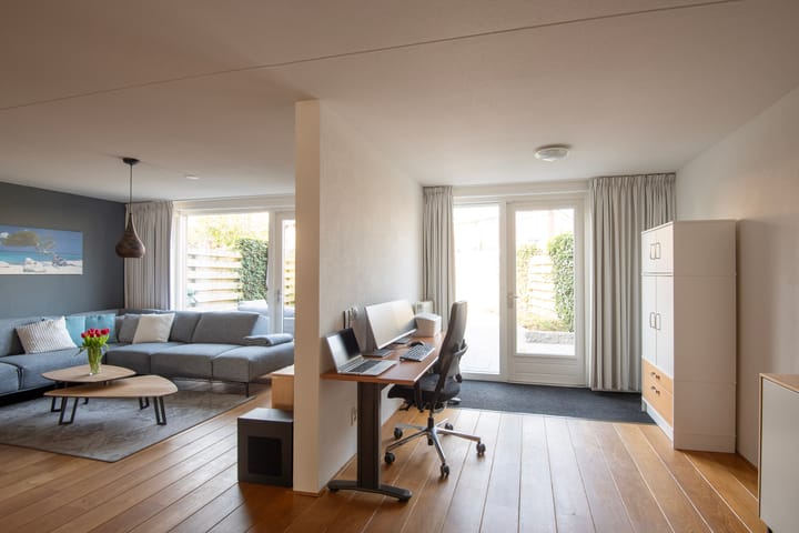 Photo 6 of Evert van der Veerlaan 43