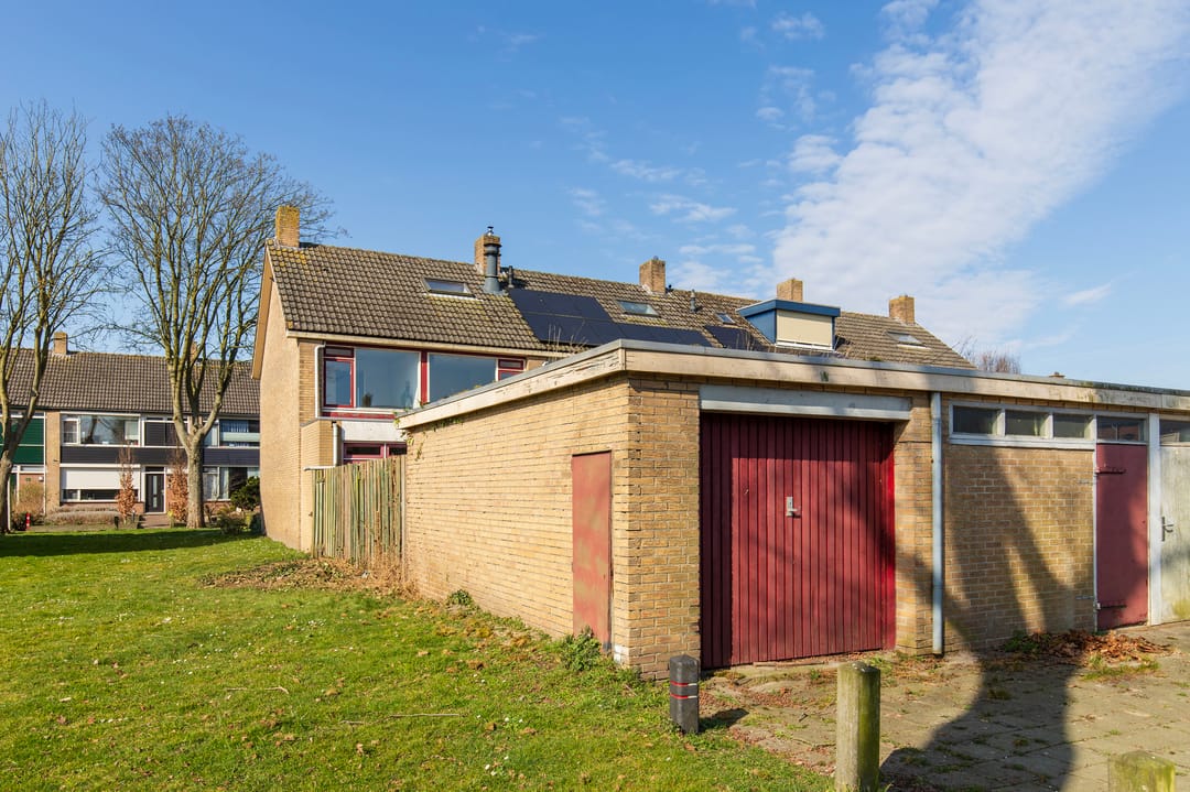 Photo 2 of Generaal Foulkesstraat 7