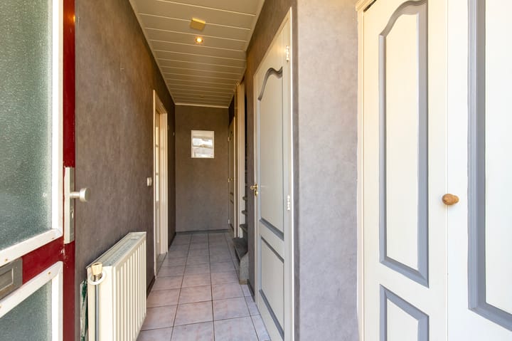 Photo 4 of Generaal Foulkesstraat 7