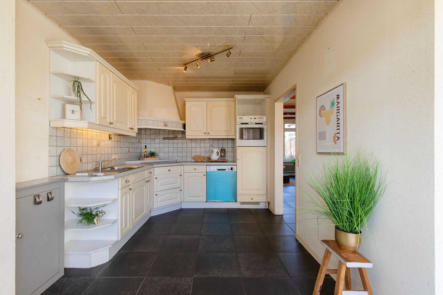 Photo 14 of Generaal Foulkesstraat 7