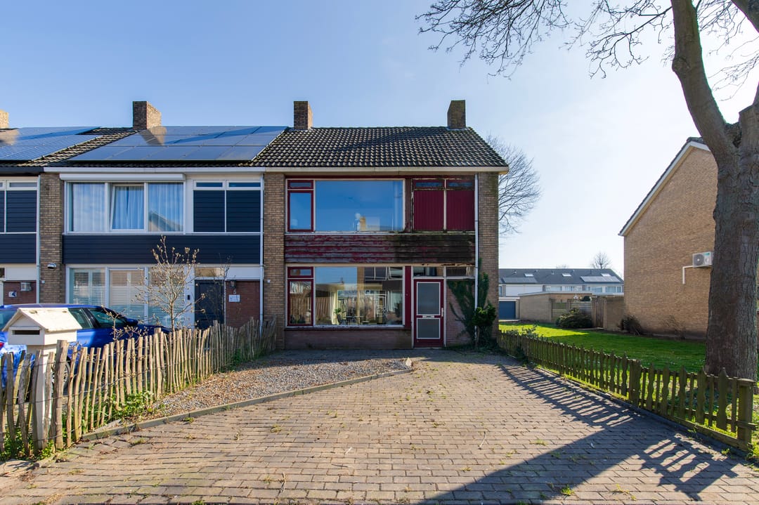 Photo 37 of Generaal Foulkesstraat 7