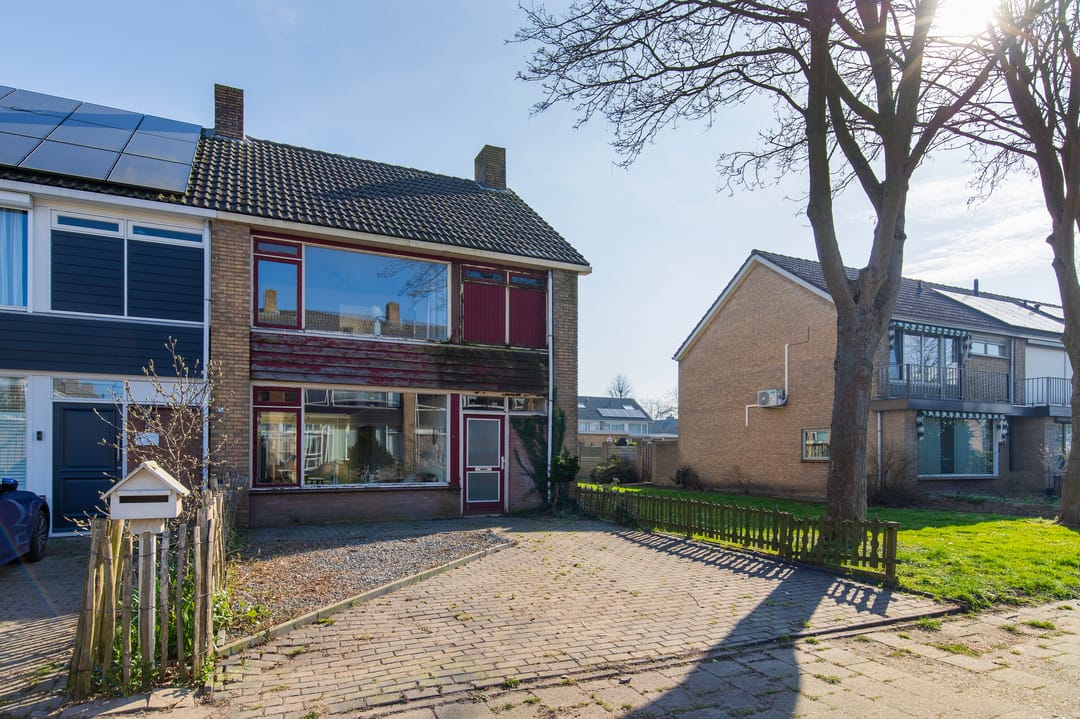 Photo 38 of Generaal Foulkesstraat 7