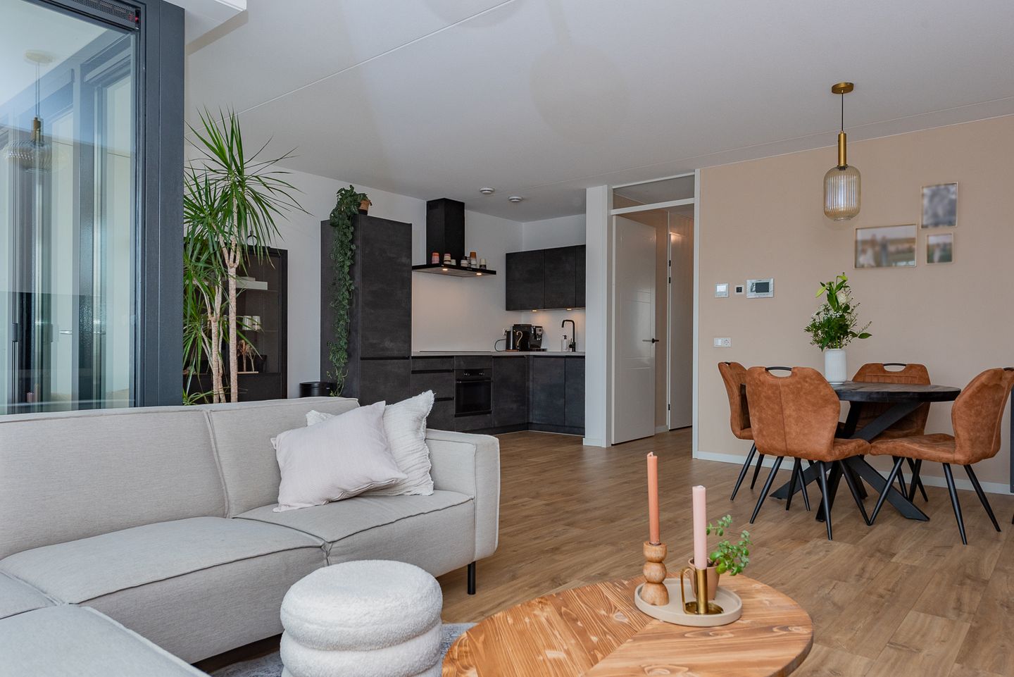 Foto 20 van Sint Nicolaasplein 11