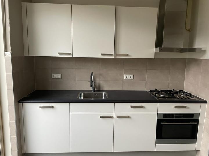 Photo 4 of Meindert Hobbemastraat 16