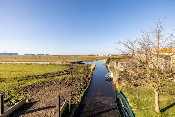 Foto 44 van Burgemeester Teerstraat 23