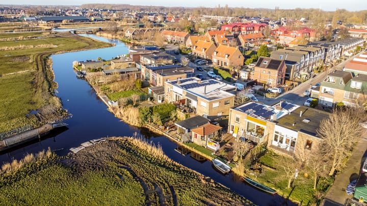 Foto 46 van Burgemeester Teerstraat 23