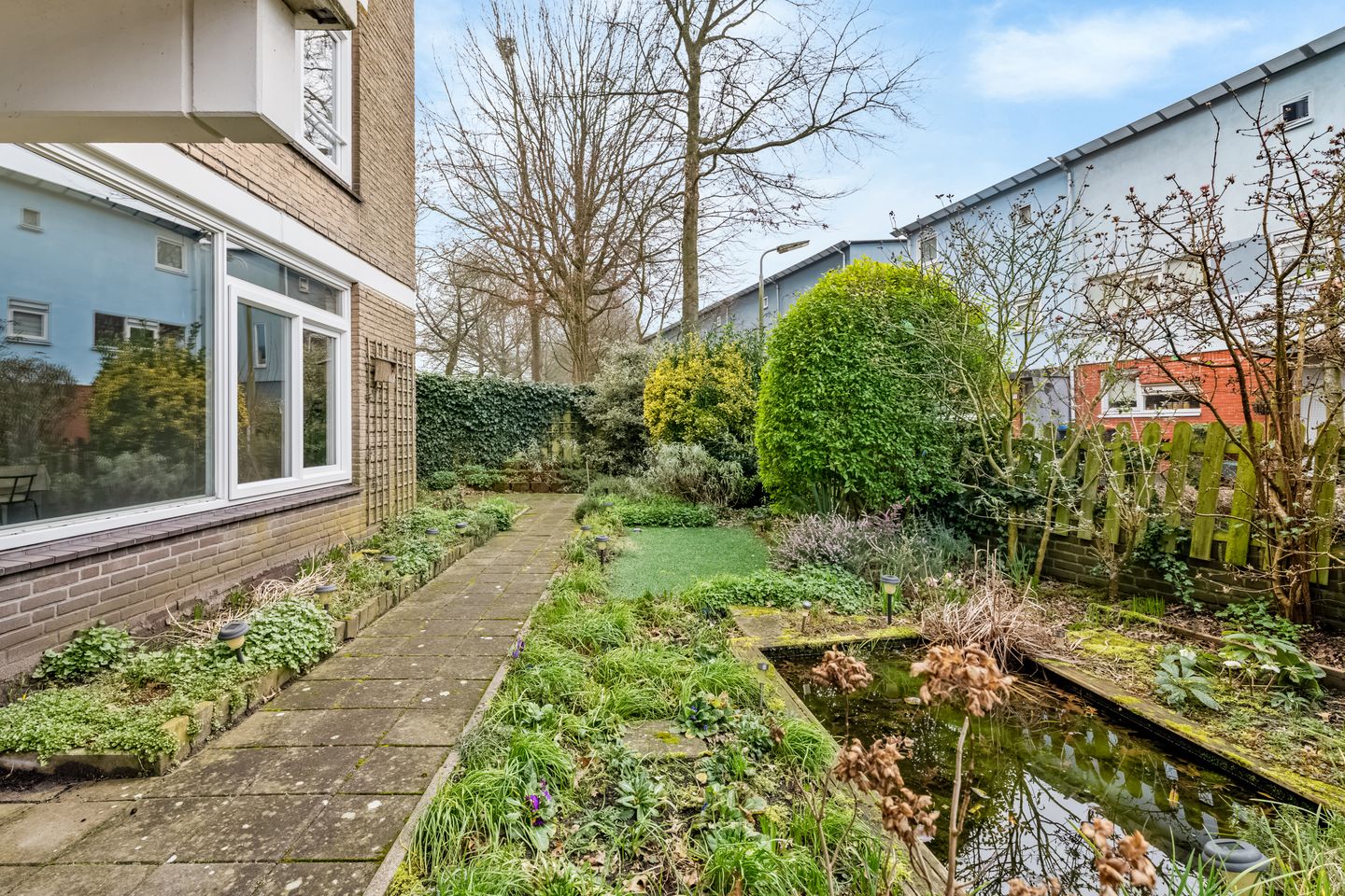 Foto 19 van Curiestraat 8