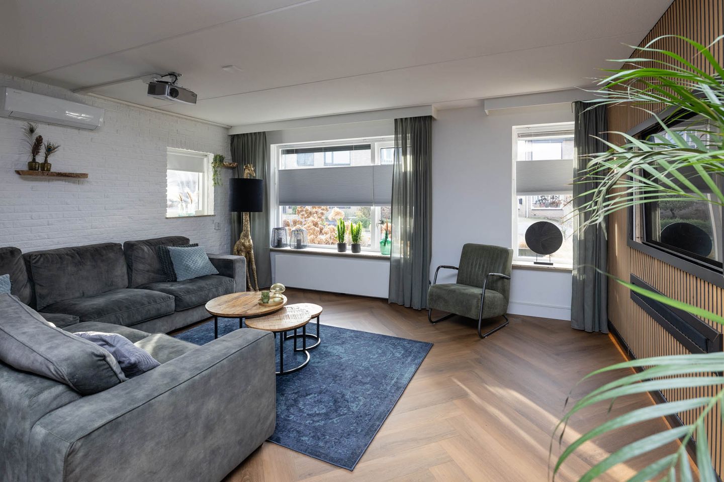 Photo 10 of Fie Carelsenstraat 3