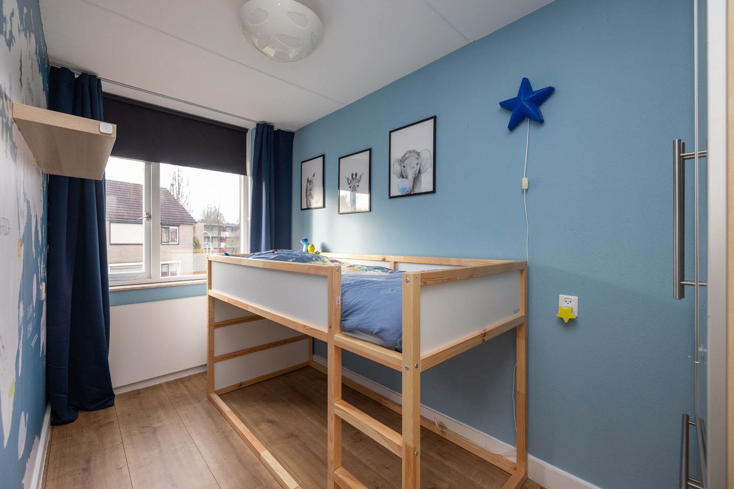 Photo 14 of Fie Carelsenstraat 3