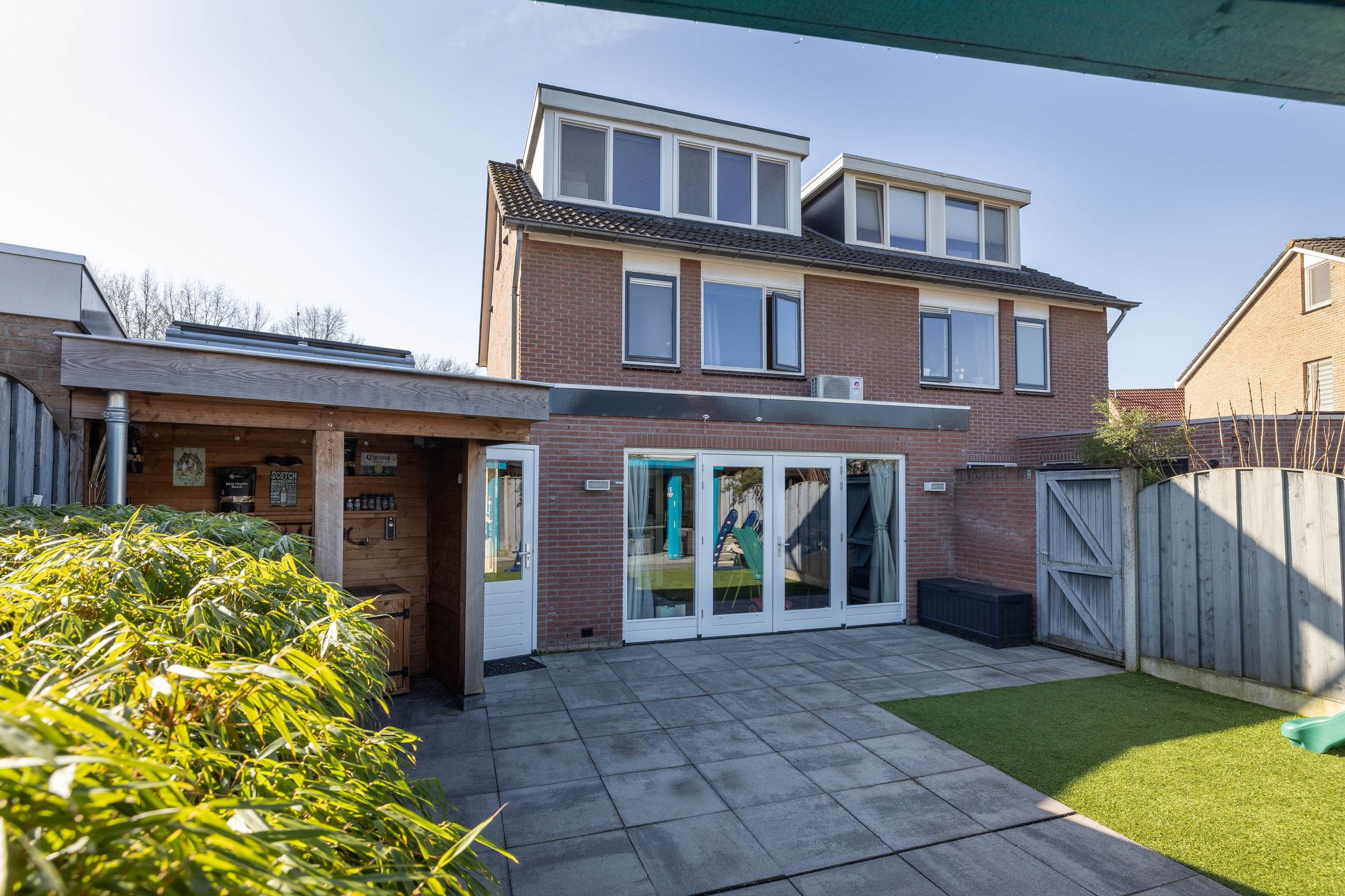 Photo 21 of Fie Carelsenstraat 3