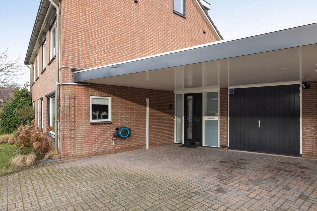 Photo 28 of Fie Carelsenstraat 3