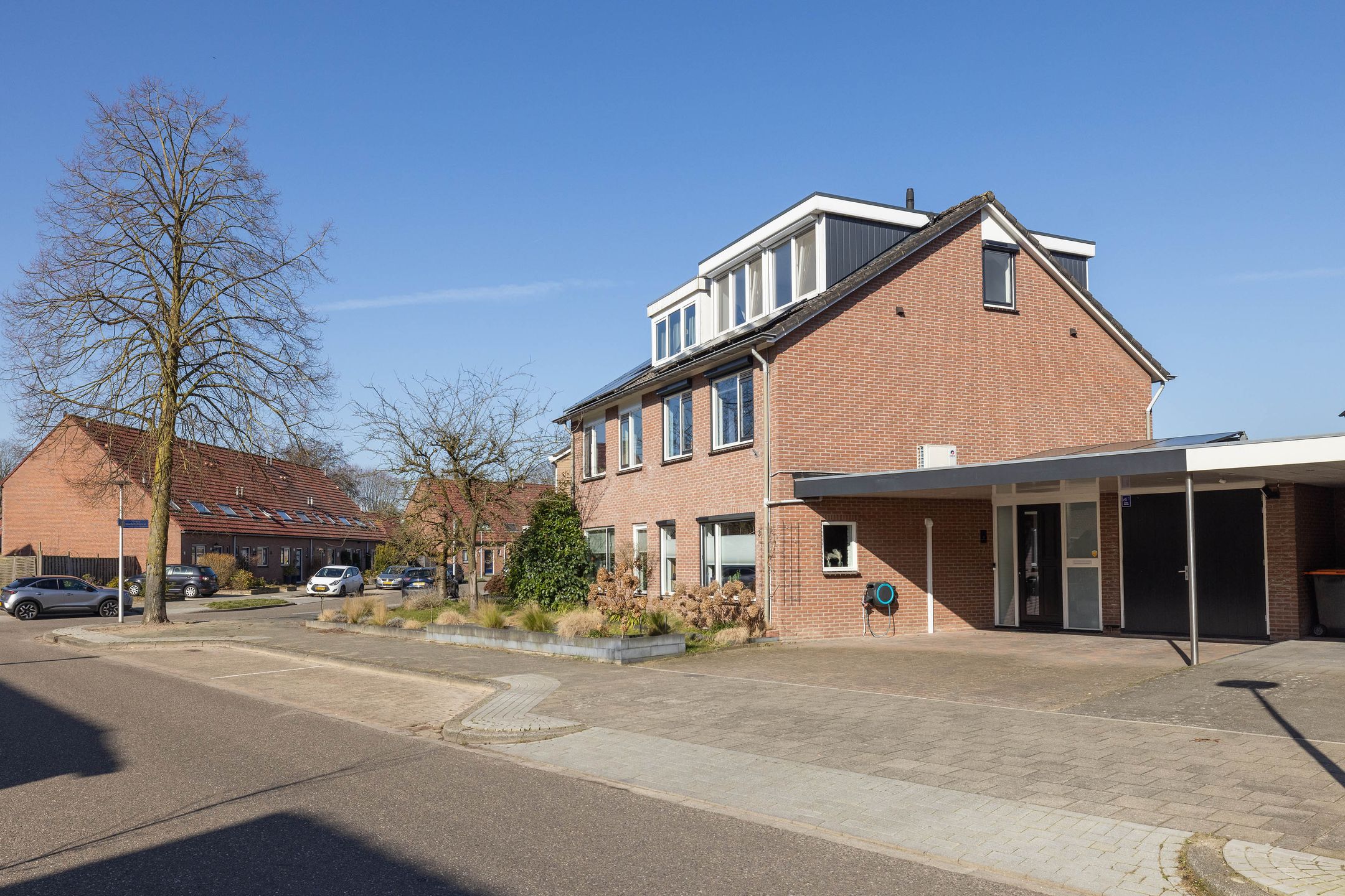 Photo 30 of Fie Carelsenstraat 3