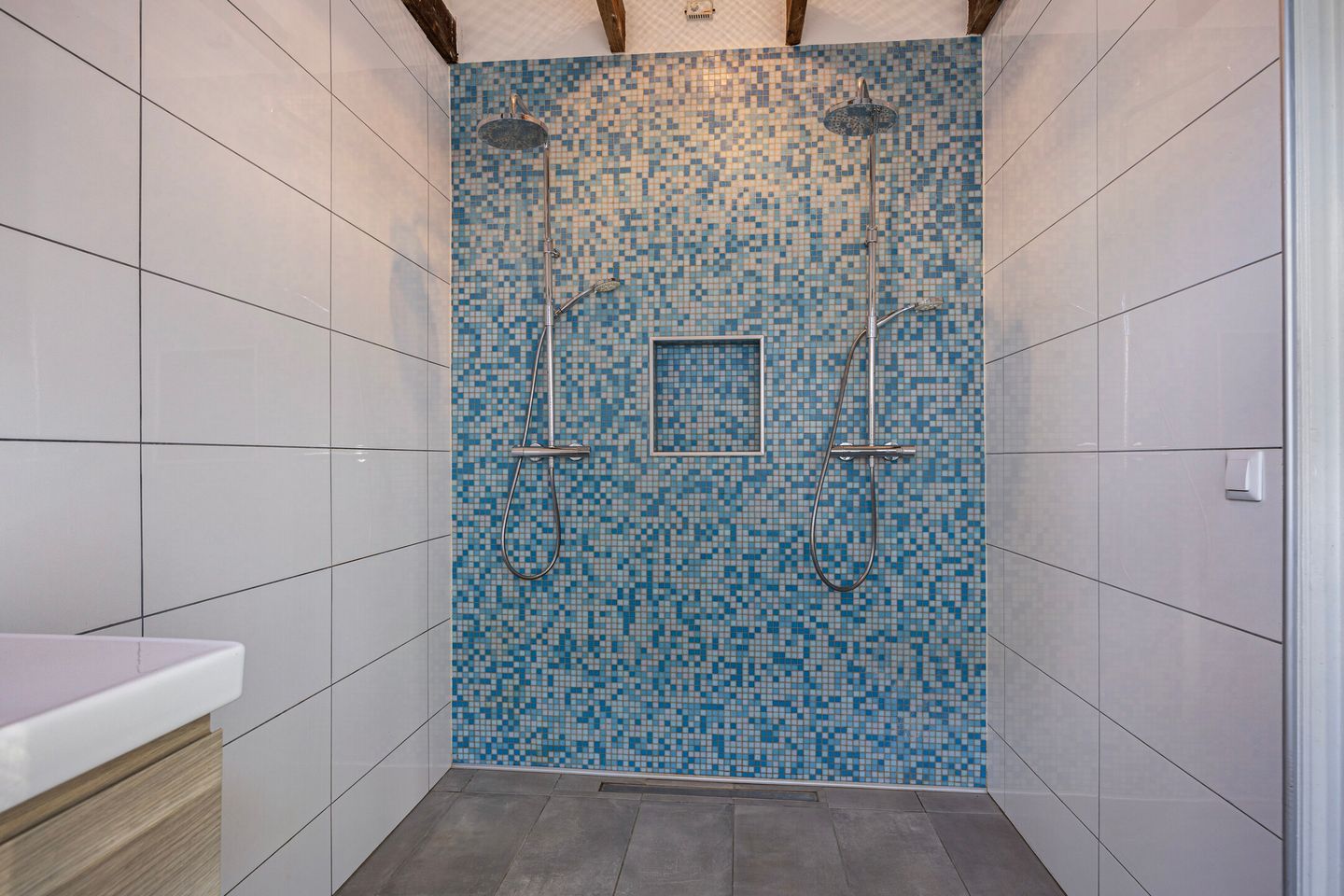 Foto 20 van Aalsmeerderweg 376